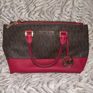 Michael Kors Snap Side Double Zip Bag